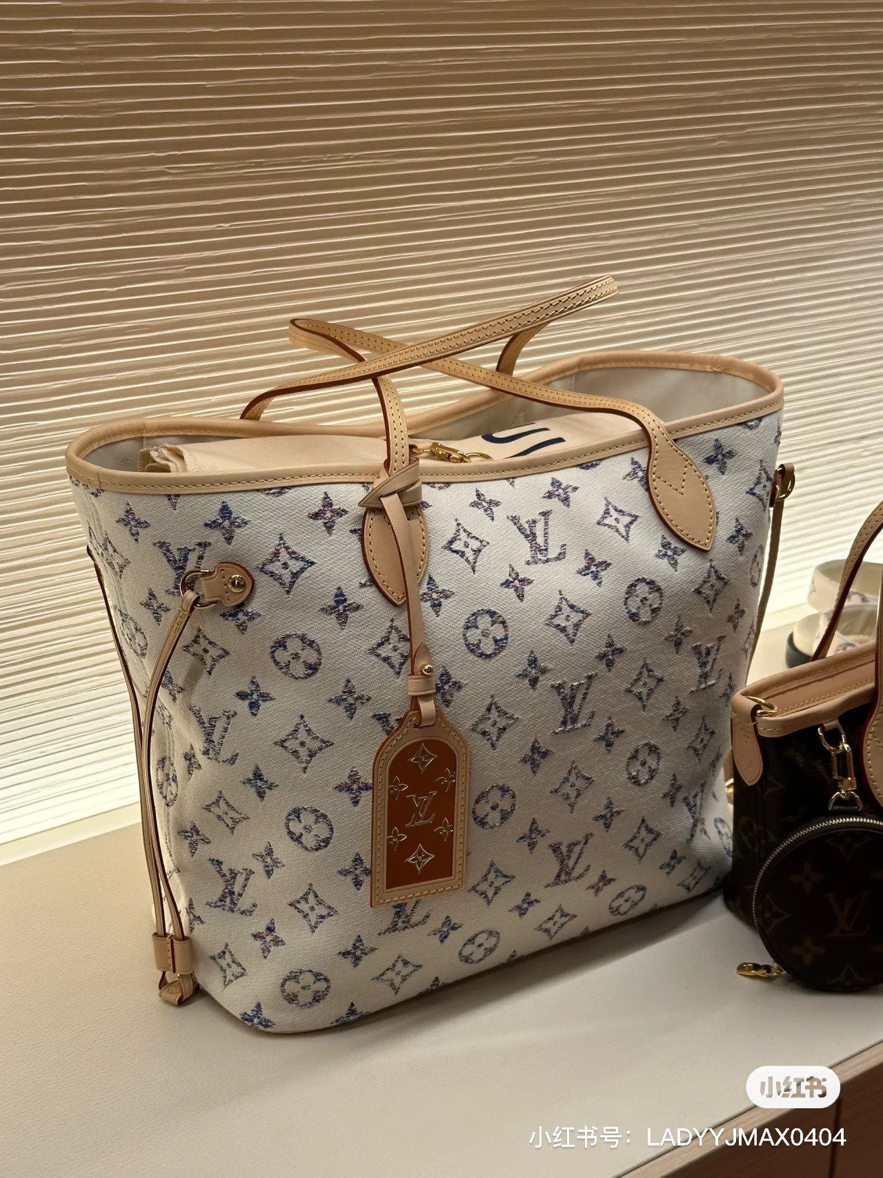 Louis Vuitton Shopping Bags